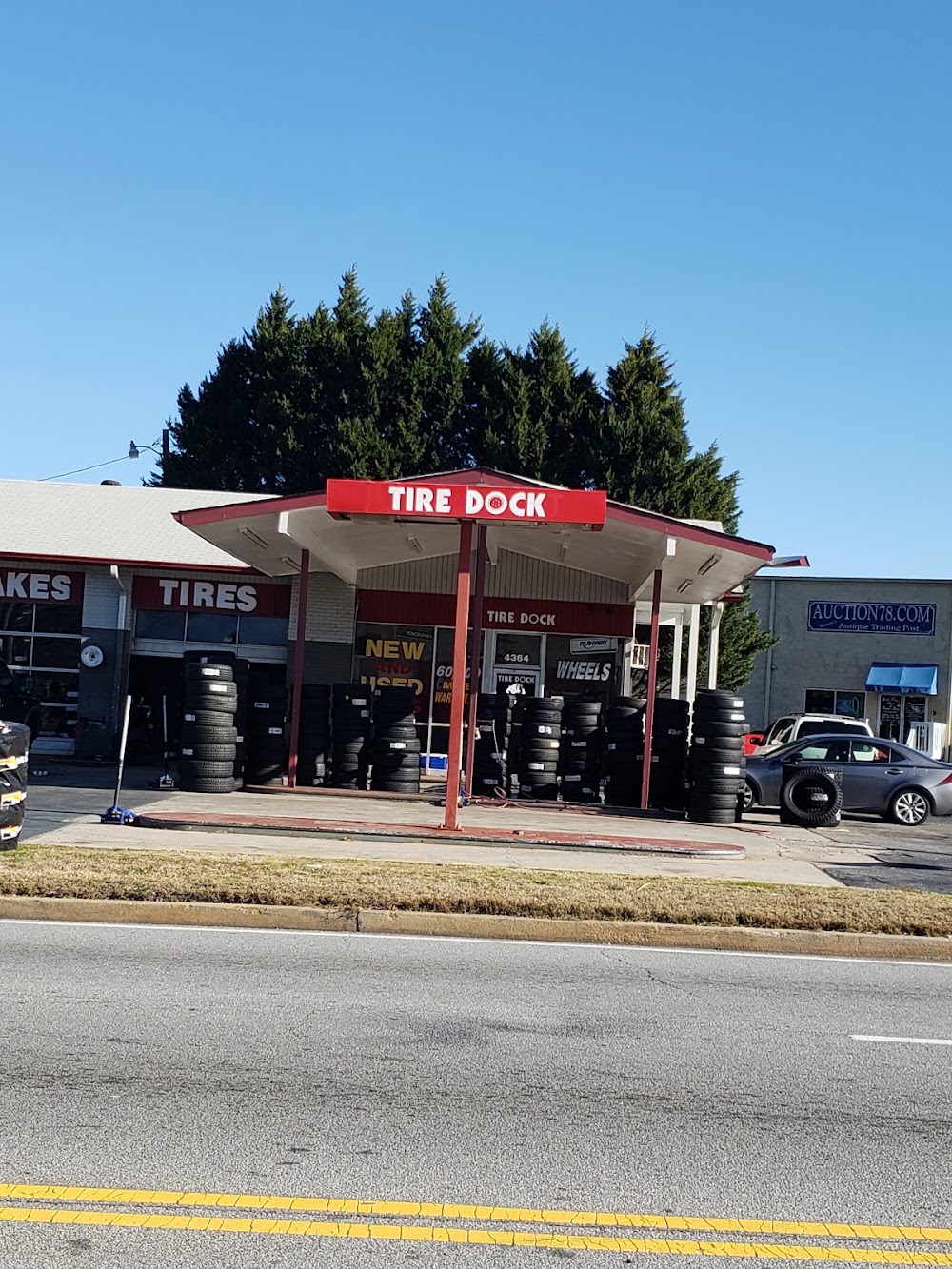 Tire Dock